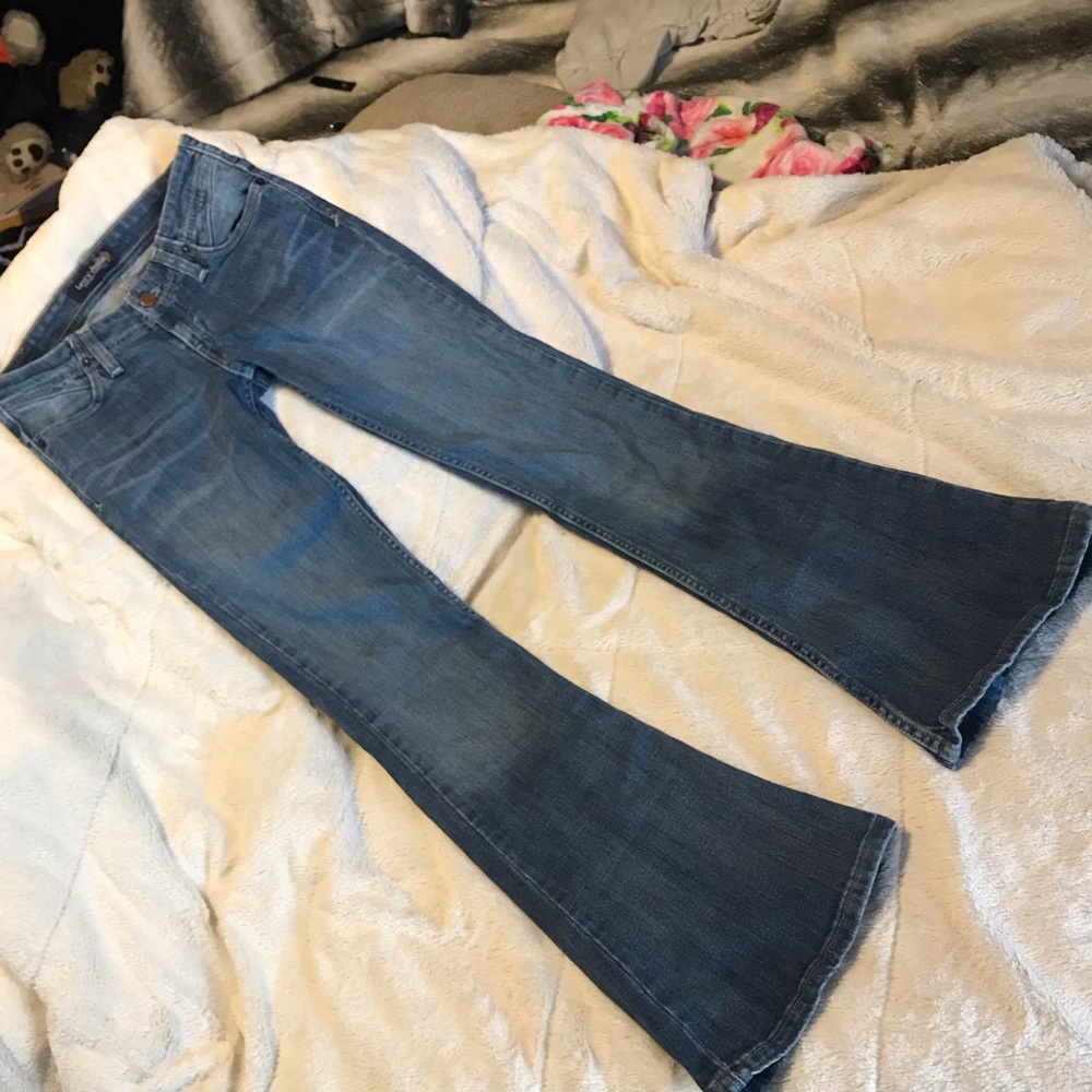 LEVIS BELL BOTTOM JEANS
